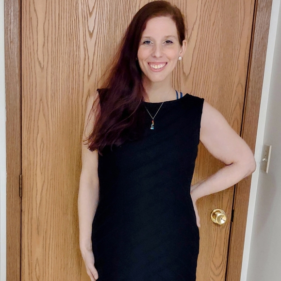 Meet your Posher, Tawnya - Picture 3 of 3